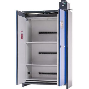 Asecos Akku-Ladeschrank ION-PRO-90 PC, 3 Fachböden gelocht + Steckdosen, 1 Auffangwanne, B 1193 x T 615 x H 2224 mm Asecos Akku-Ladeschrank ION-PRO-90 PC, 3 Fachböden gelocht + Steckdosen, 1 Auffangwanne, B 1193 x T 615 x H 2224 mm