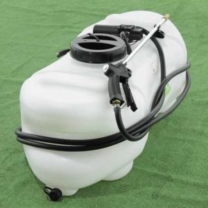 GeoTech CZ60A – Tank für Spritzanwendungen für Rasentraktoren – Pumpe 12 V – 60 l GeoTech CZ60A – Tank für Spritzanwendungen für Rasentraktoren – Pumpe 12 V – 60 l