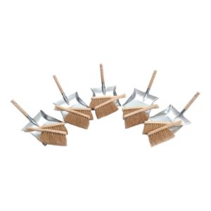 Kehrschaufelset m.Holzgriff bestehend a.10 Handfegern u.5 Kehrschaufeln SOREX Kehrschaufelset m.Holzgriff bestehend a.10 Handfegern u.5 Kehrschaufeln SOREX