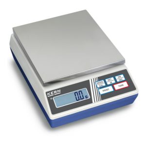 Kern Präzisionswaage 440-49A+C kalibriert, Wägebereich 6000 g, Ablesbarkeit 0,1 g Kern Präzisionswaage 440-49A+C kalibriert, Wägebereich 6000 g, Ablesbarkeit 0,1 g