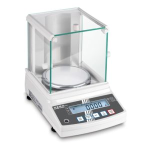 Kern Präzisionswaage PNJ 600-3M, Wägebereich 620 g, Ablesbarkeit 0,001 g Kern Präzisionswaage PNJ 600-3M, Wägebereich 620 g, Ablesbarkeit 0,001 g