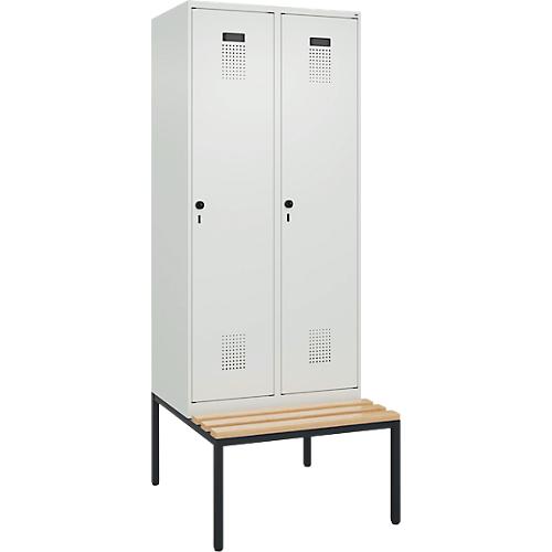 Kleiderspind C+P Evolo Plus, 2 Abteile, 400 mm Abteilbreite, mit untergebauter Sitzbank, B 800 x T 815 x H 2120 mm, Drehriegel, lichtgrau/lichtgrau