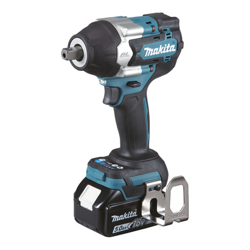 Makita Akku-Schlagschrauber 18V / 5,0 Ah, 2 Akkus, Ladegerät im MAKPAC DTW701RTJ