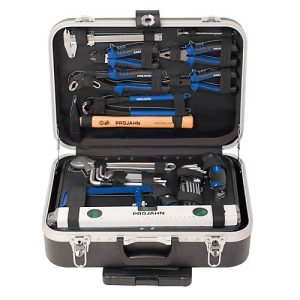Werkzeugtrolley Projahn proficraft, 1/4′, 130-tlg., ABS-Kunststoff, mit Teleskopgriff, abschließbar, schwarz Werkzeugtrolley Projahn proficraft, 1/4′, 130-tlg., ABS-Kunststoff, mit Teleskopgriff, abschließbar, schwarz